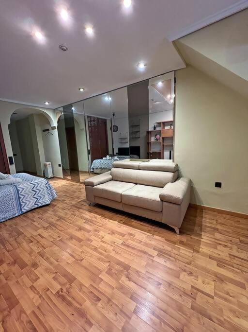 Estudio Para Parejas Con Wifi En La Playa Valência Quarto foto